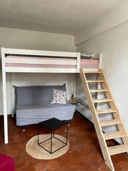 Maison A Proximite De Barbizon / Fontainebleau / A6 Saint-Sauveur-sur-Ecole Экстерьер фото